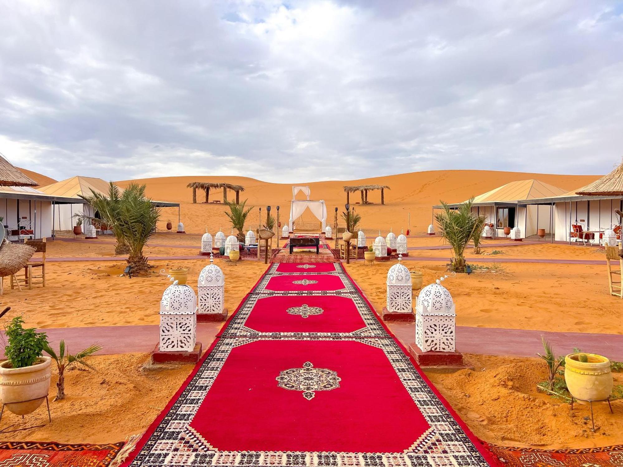 Hassan Luxury Camp メルズーガ エクステリア 写真